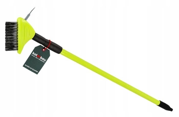 Kefa na čistenie dlažobných kociek od machu