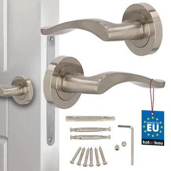 Dverová kľučka vnútorná krátka štítka delená s rozetou saténová