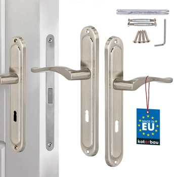 Klasická dverová kľučka dlhá štítka na kľúč satén 72 mm