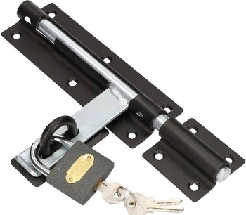 Garážová brána s visiacim zámkom