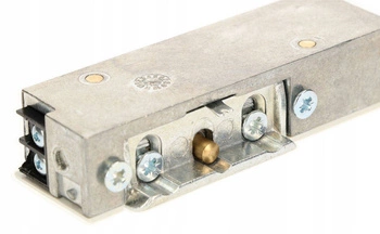 Elektromagnetická poistka ľavý zámok pamäte r3